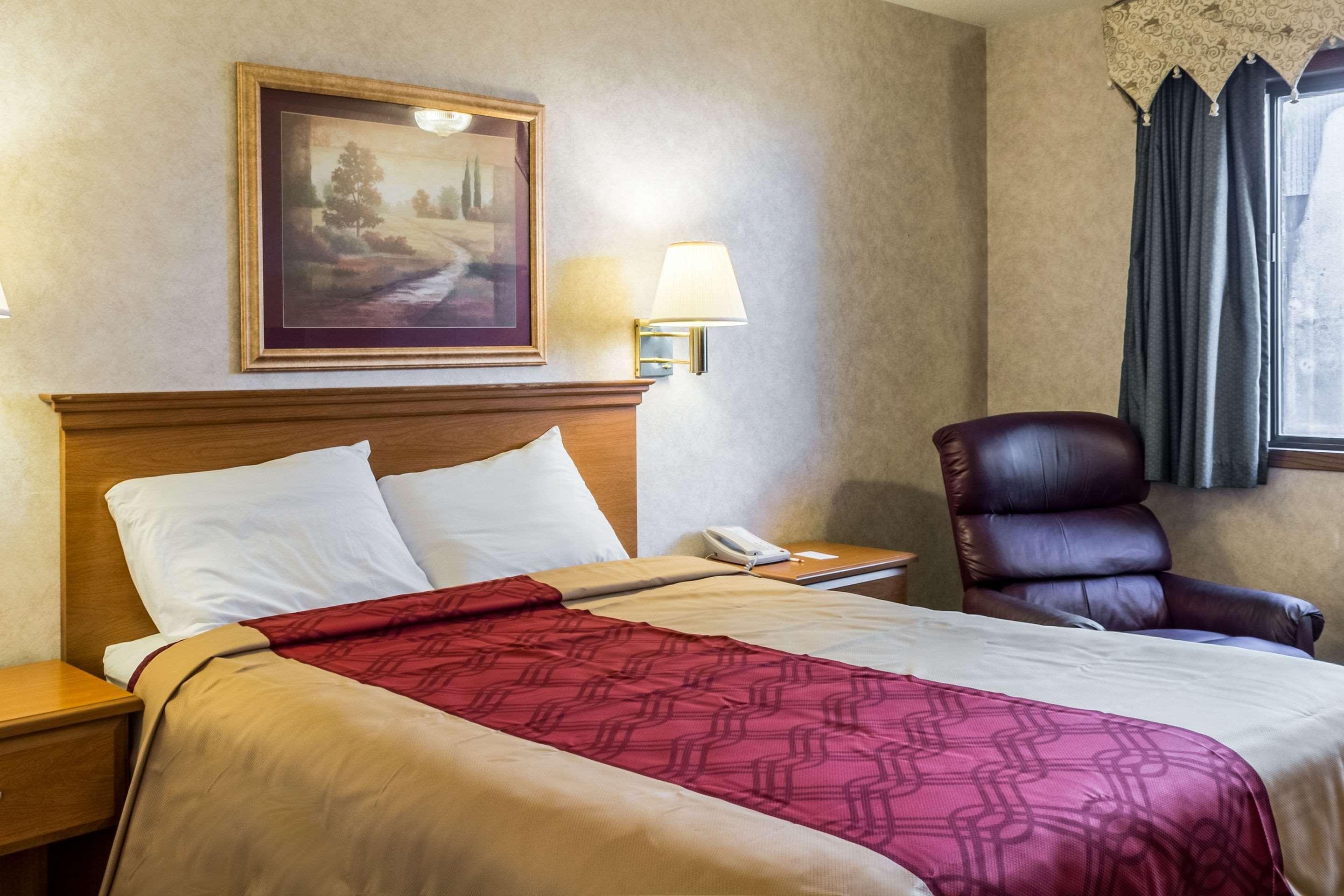 Econo Lodge North Sioux Falls Zewnętrze zdjęcie
