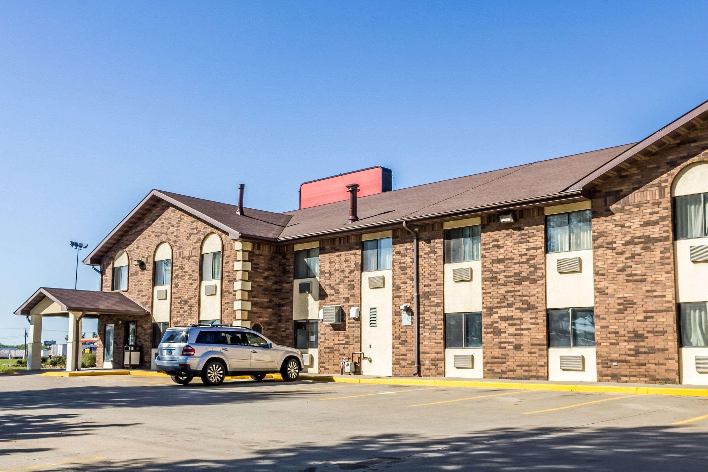 Econo Lodge North Sioux Falls Zewnętrze zdjęcie