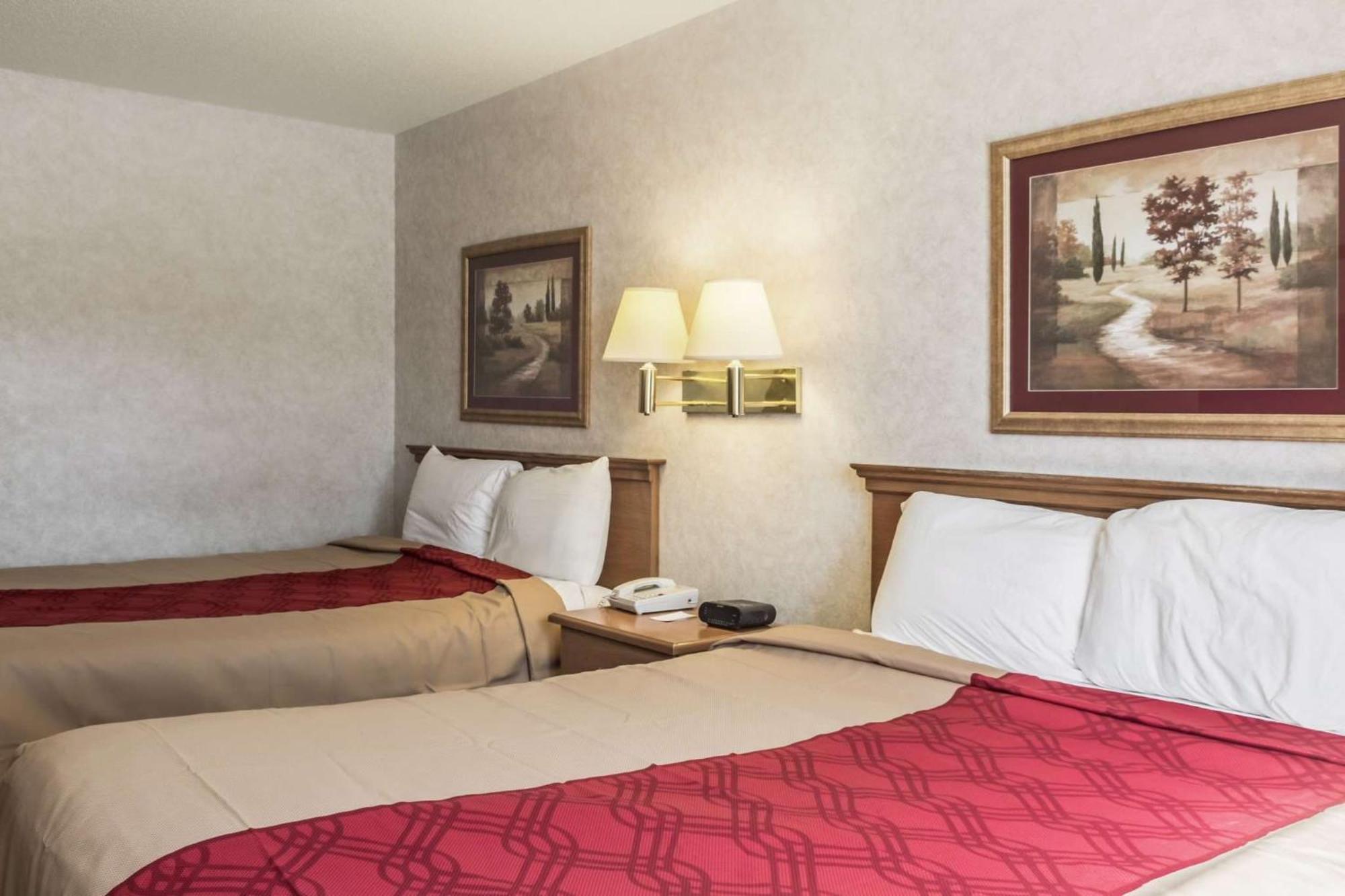 Econo Lodge North Sioux Falls Zewnętrze zdjęcie